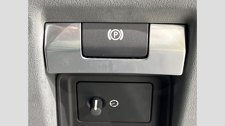 2022 認定中古車 Land Rover Defender 110 Fuji White ４WD S