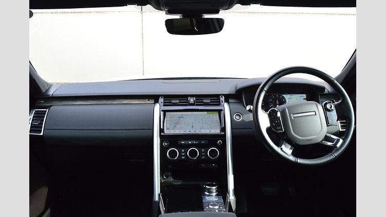 2018 認定中古車 Land Rover Discovery Yulong White 3.0 litre V6 Supercharged Petrol HSE　7人