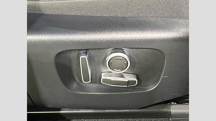 2021 認定中古車 Land Rover Range Rover Evoque サントリーニブラック P200 AWD（オートマチック） ベースグレード