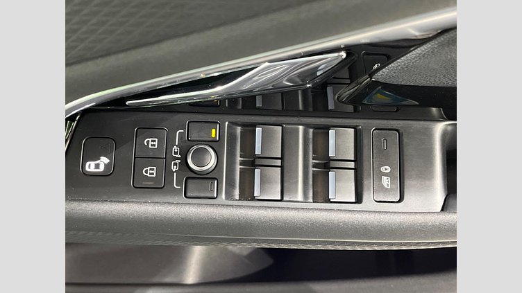 2021 認定中古車 Land Rover Range Rover Evoque サントリーニブラック P200 AWD（オートマチック） ベースグレード