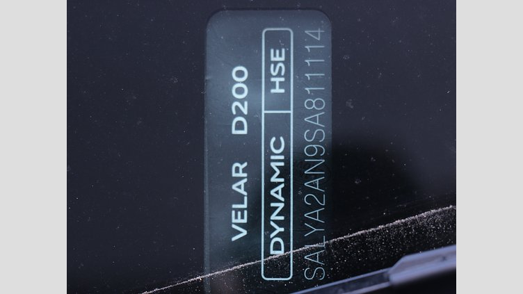 2024 認定中古車 Land Rover Range Rover Velar オストゥーニパールホワイト D200マイルドハイブリッド（ディーゼル） スタンダードホイールベース Dynamic HSE