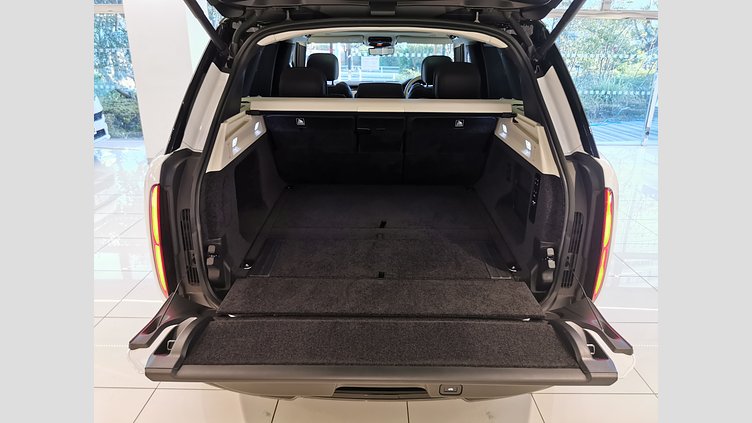 2023 認定中古車 Land Rover Range Rover オストゥーニパールホワイト P510 AWD PHEV（AT） スタンダードホイールベース AUTOBIOGRAPHY