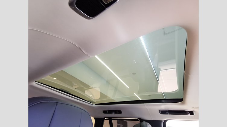 2023 認定中古車 Land Rover Range Rover オストゥーニパールホワイト P510 AWD PHEV（AT） スタンダードホイールベース AUTOBIOGRAPHY