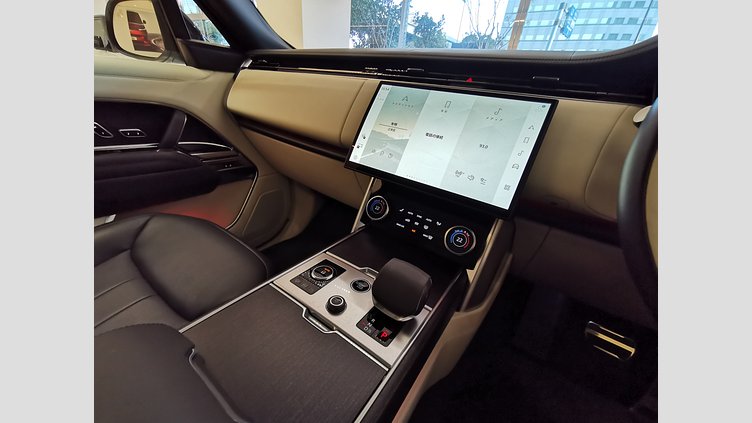 2023 認定中古車 Land Rover Range Rover オストゥーニパールホワイト P510 AWD PHEV（AT） スタンダードホイールベース AUTOBIOGRAPHY