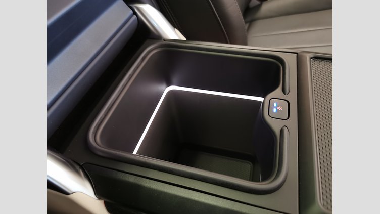 2023 認定中古車 Land Rover Range Rover オストゥーニパールホワイト P510 AWD PHEV（AT） スタンダードホイールベース AUTOBIOGRAPHY