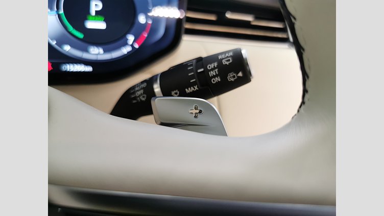 2023 認定中古車 Land Rover Range Rover オストゥーニパールホワイト P510 AWD PHEV（AT） スタンダードホイールベース AUTOBIOGRAPHY