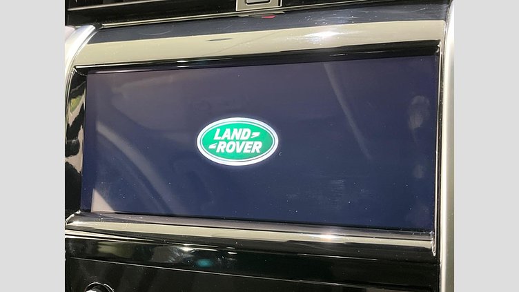 2021 認定中古車 Land Rover Discovery Sport ユーロンホワイト P200 AWD（オートマチック） 標準ホイールベース SE