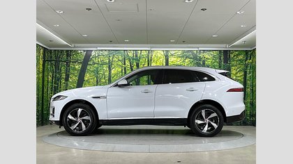 F-Pace 5