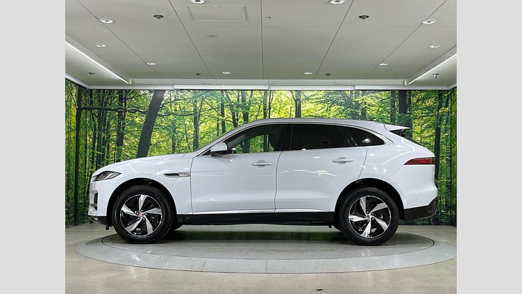 2021 認定中古車 Jaguar F-Pace ユーロンホワイト D200 AWD（オートマチック）MHEV スタンダード
