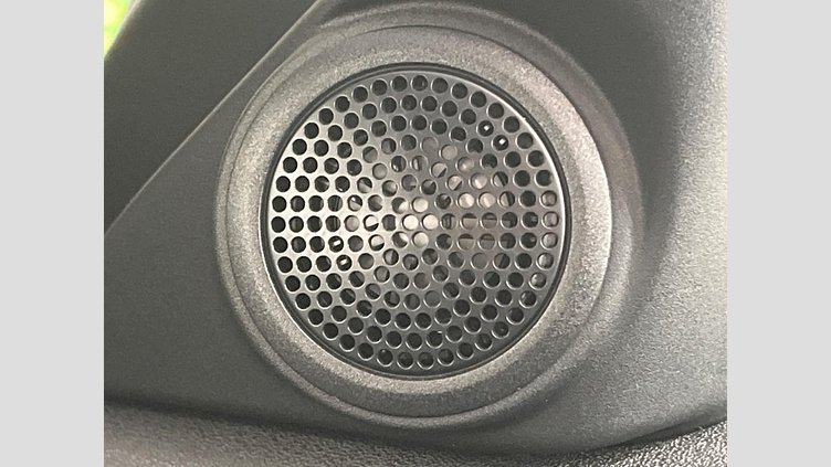 2019 認定中古車 Land Rover Range Rover Evoque フジホワイト D180 R-DYNAMIC S