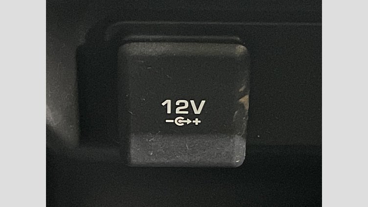 2019 認定中古車 Land Rover Range Rover Evoque フジホワイト D180 R-DYNAMIC S