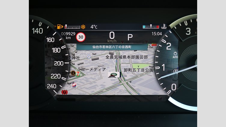 2023 認定中古車 Land Rover Defender 90 フジホワイト P300 AWD（AT） SE