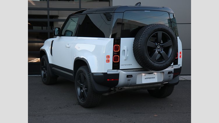 2023 認定中古車 Land Rover Defender 90 フジホワイト P300 AWD（AT） SE