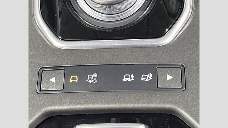 2016 認定中古車 Land Rover Range Rover Evoque Yulong White 2.0 litre Si4 Petrol SEプラス