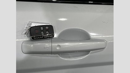 Range Rover Evoque 30