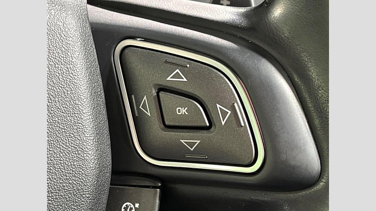 2016 認定中古車 Land Rover Range Rover Evoque Yulong White 2.0 litre Si4 Petrol SEプラス