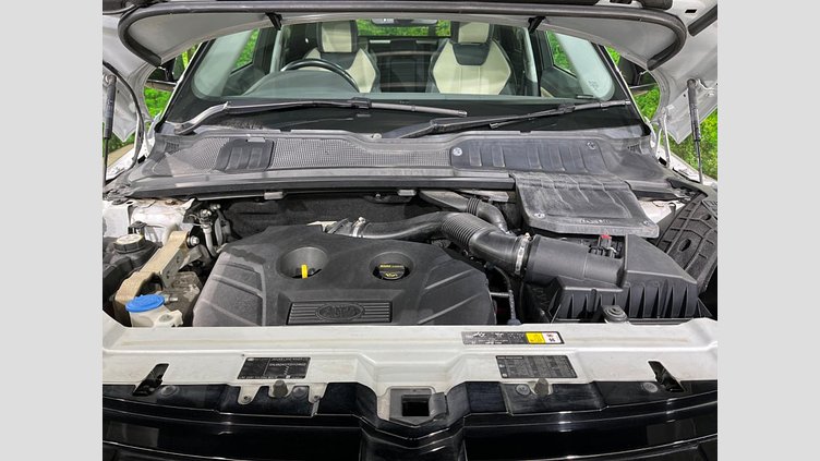 2016 認定中古車 Land Rover Range Rover Evoque Yulong White 2.0 litre Si4 Petrol SEプラス