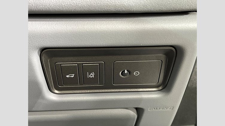 2016 認定中古車 Land Rover Range Rover Evoque Yulong White 2.0 litre Si4 Petrol SEプラス