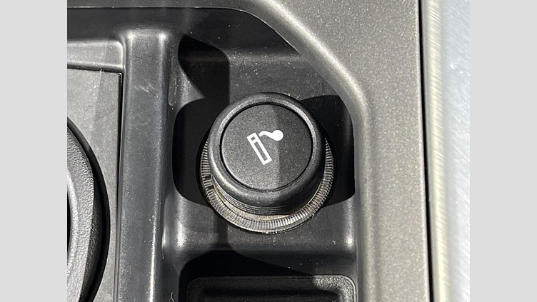 2016 認定中古車 Land Rover Range Rover Evoque Yulong White 2.0 litre Si4 Petrol SEプラス