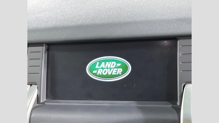 2018 認定中古車 Land Rover Discovery Sport Fuji White 2.0 litre i4D Diesel ゴーアウトエディション