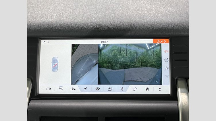 2018 認定中古車 Land Rover Discovery Sport Fuji White 2.0 litre i4D Diesel ゴーアウトエディション