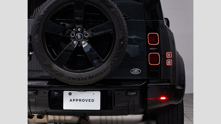 2023 認定中古車 Land Rover Defender 110 カルパチアングレイ D300 AWD（AT） X-DYNAMIC HSE D300 エアサスペンション