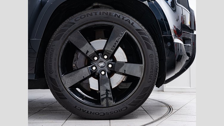 2023 認定中古車 Land Rover Defender 110 サントリーニブラック D300 AWD（AT） X-DYNAMIC HSE