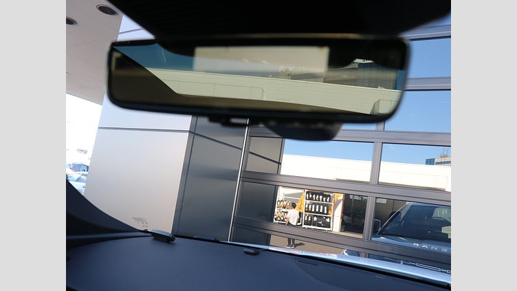 2024 認定中古車 Jaguar E-Pace フジホワイト D200マイルドハイブリッド（ディーゼル） R-DYNAMIC SE