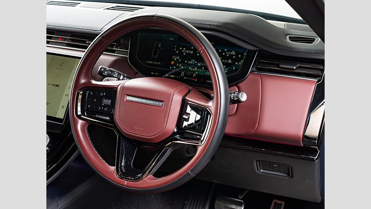 2023 認定中古車 Land Rover Range Rover Sport サントリーニブラック 3.0リッター6気筒300PSターボチャージドディーゼルMHEV（オートマチック） DYNAMIC SE