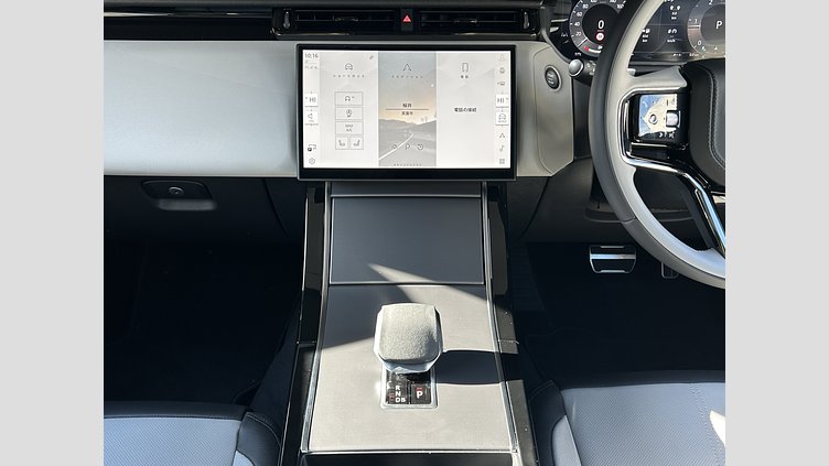 2024 認定中古車 Land Rover Range Rover Velar フジホワイト D200マイルドハイブリッド（ディーゼル） スタンダードホイールベース Dynamic SE