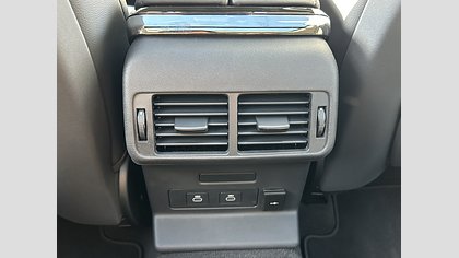 Range Rover Velar 32