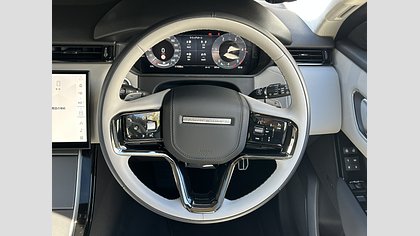 Range Rover Velar 35
