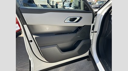 Range Rover Velar 23