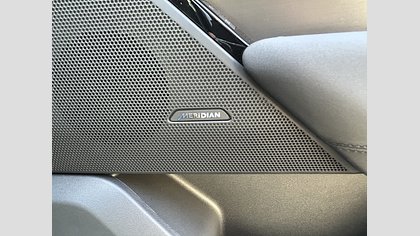 Range Rover Velar 18