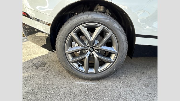 2024 認定中古車 Land Rover Range Rover Velar フジホワイト D200マイルドハイブリッド（ディーゼル） スタンダードホイールベース Dynamic SE