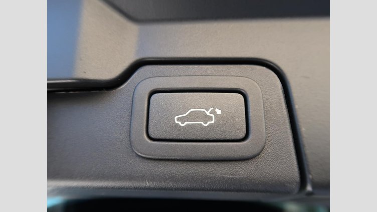 2018 認定中古車 Land Rover Range Rover Evoque Fuji White ９AT SE