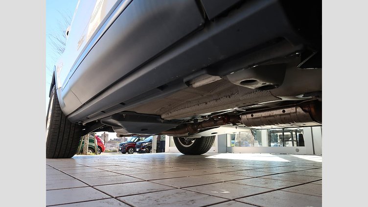 2018 認定中古車 Land Rover Range Rover Evoque Fuji White ９AT SE