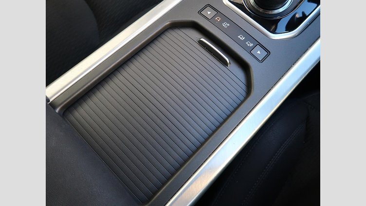 2018 認定中古車 Land Rover Range Rover Evoque Fuji White ９AT SE