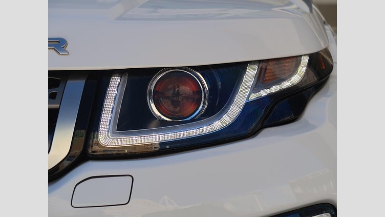 2018 認定中古車 Land Rover Range Rover Evoque Fuji White ９AT SE