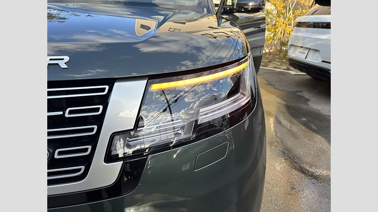 2024 認定中古車 Land Rover Range Rover ベルグレイヴィアグリーン D300 AWD MHEV（AT） スタンダードホイールベース Autobiography