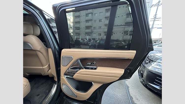 2024 認定中古車 Land Rover Range Rover ベルグレイヴィアグリーン D300 AWD MHEV（AT） スタンダードホイールベース Autobiography