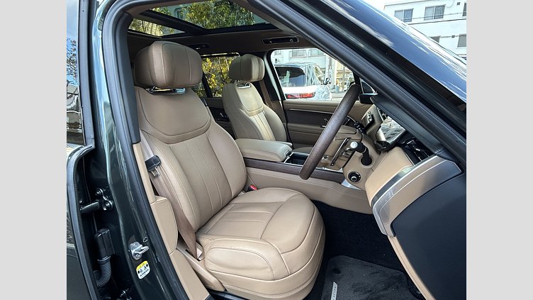 2024 認定中古車 Land Rover Range Rover ベルグレイヴィアグリーン D300 AWD MHEV（AT） スタンダードホイールベース Autobiography