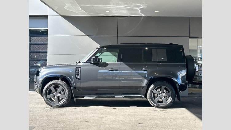2023 認定中古車 Land Rover Defender 110 カルパチアングレイ D300 AWD（AT） X-DYNAMIC HSE