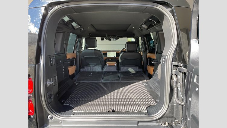 2023 認定中古車 Land Rover Defender 110 カルパチアングレイ D300 AWD（AT） X-DYNAMIC HSE