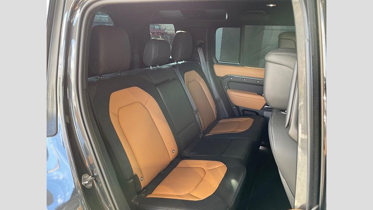 2023 認定中古車 Land Rover Defender 110 カルパチアングレイ D300 AWD（AT） X-DYNAMIC HSE