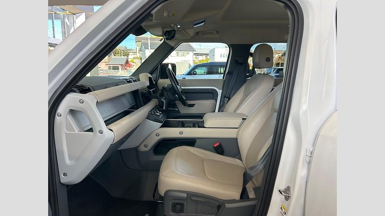 2023 認定中古車 Land Rover Defender 110 フジホワイト D300 AWD（AT） S