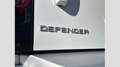 Defender 110 59