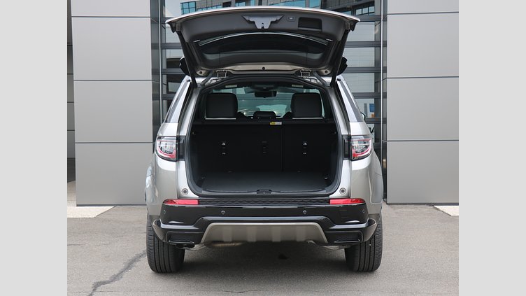 2024 認定中古車 Land Rover Discovery Sport シリコンシルバー D200マイルドハイブリッド（ディーゼル） 標準ホイール DYNAMIC SE