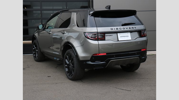 2024 認定中古車 Land Rover Discovery Sport シリコンシルバー D200マイルドハイブリッド（ディーゼル） 標準ホイール DYNAMIC SE
