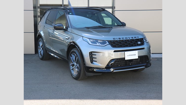2024 認定中古車 Land Rover Discovery Sport シリコンシルバー D200マイルドハイブリッド（ディーゼル） 標準ホイール Dynamic SE